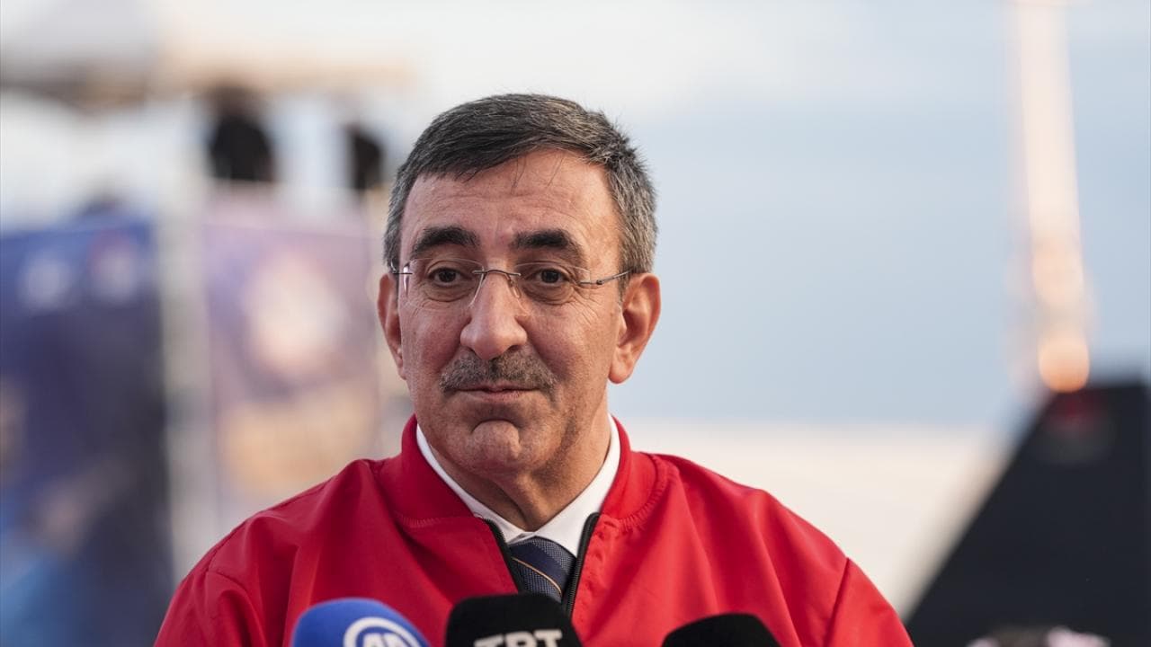 Cevdet Yılmaz: TEKNOFEST Güneydoğu'nun Turizm ve Teknoloji Potansiyelini Artırıyor